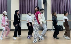 【翻跳】北科UFCrew街舞团－北科动物园开张啦！快来参观一下吧！！/《ZOO》－李泰容 李帝努 黄冠亨 刘扬扬 内永绘里