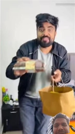 girlfriend she bat karte huwe pakda gaya 😝🤪🤪#shorts #short #viralshort 😝🤪🤪😐