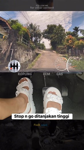2.3M views · 29K reactions | Stop n go ditanjakan tinggi #tutorial #drivingschool #viral #LearnDriving #drivingtips #drivingtips | Fadil Enok | Facebook