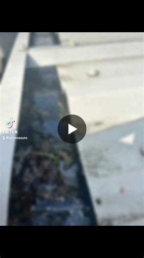 🌱 Commercial gutter clean. | G Force