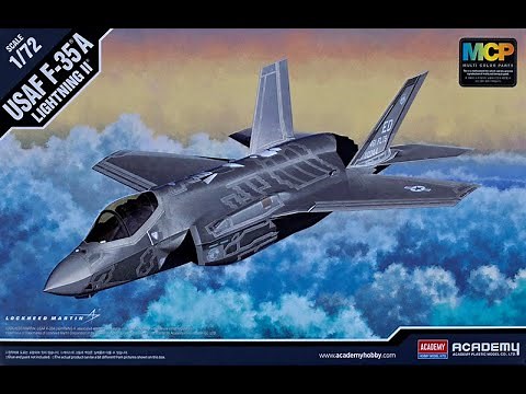 Lockheed Martin F-35 Lightning II ACADEMY 1/72 Scale Model Kit VIDEO REVIEW