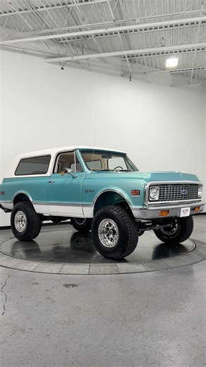 #INTRODUCING our latest arrival: 1972 Chevrolet K5 Blazer Restomod 😮‍💨🥶CALL/TEXT: (770) 738-7111