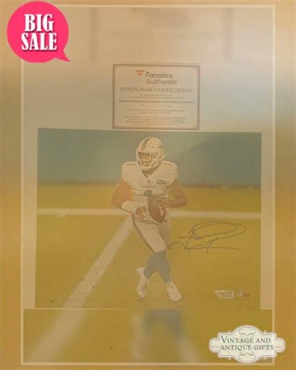Autographed/Signed Tua Tagovailoa Miami Dolphins 8x10 Football Photo Fanatics COA