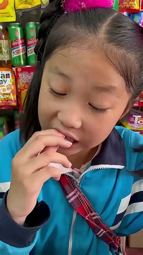Jajanan Sering Kubeli & Bagi Bersama Sahabat Waktu Sekolah