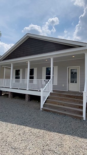 Chance’s Home World on Instagram: "The ELITE modular home has a layout like nothing you’ve ever seen! This model is located at Homes By Vanderbuilt in Sanford, NC! WATCH the full tour on the channel for all the info and details! #modularhome #modularhouse #prefabhouse #housetour #newhome #manufacturedhomes"