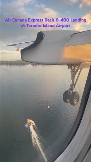 Landing at Toronto Island Billy Bishop Airport - Dash-8-400 - Air Canada Express