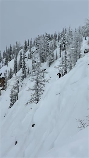 three more stops on the Under/Cover tour left in north america, RSVP at the link in bio 🔗⛓️‍💥🔗 10.16 Denver 10.21 Whistler TBD Nelson 🔪 @addisonrafford | K2 Skis