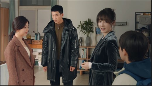 25K views · 567 reactions | [ENGSUB]Road Home| EP10|Gui Xiao meets Lu Chen's fiancée [ENGSUB]归路| EP10|歸曉見到路晨的未婚妻 #归路 #谭松韵 #井柏然 #TanSongYun #JingBoran #cdrama #中国电视剧 #love #drama #Chinese | 喵喵煲剧 | Facebook