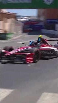 DAN TICKTUM TAKES POLE! 🤩 #formulae