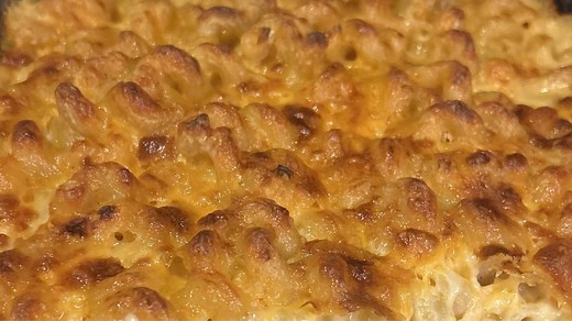 Take it cheesy: Chef Tini breaks down her viral Thanksgiving mac and cheese recipe