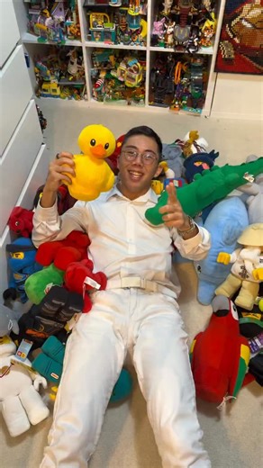 🐥DuckBricks🐥 on Instagram: "LEGO Plushies are the BEST. Do you own any of these? #lego #afol #legoplushies #plushies #plush"