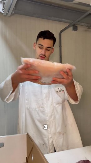 💥 LA BOX À SAISIR MAINTENANT ! 💥 20 kilos de viande de qualité pour seulement 180€ au lieu de 185€ 😱 ✔️ Livraison offerte ✔️ 8 variétés de viandes ✔️ Toujours frais, toujours halal ⚠️ Offre limitée, dépêche-toi avant la fin de la promo ! 📍 Île-de-France : 93 • 94 • 91 • 95 • 92 • 78 • 77 • 75 📞 : 06.51.15.43.75 📍 Centre-Val de Loire : Chartres • Orléans • Blois • Tours • Bourges • Châteauroux Livraison jusqu’à 50 km autour 🥩 📞 : 07.56.96.99.49 👉 Commandez directement sur notre site : la