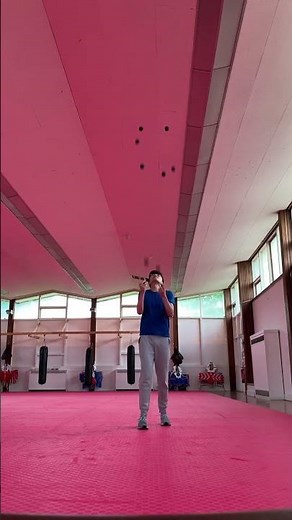 10 balls juggling (10 balls flash)