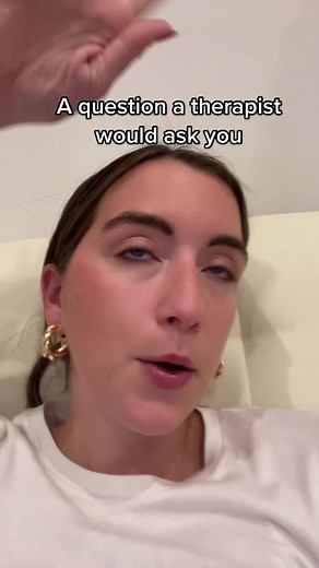 This is called the miracle questions & it helps you narrow down the area you want to focus on and moves you into a future focused mindset in therapy. #therapistsdvice #popculturetherapy #selfgrowth #healingtiktok