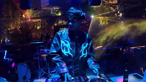 25K views · 652 reactions | ស្រាមួយកែវ​ Remix ft DMG | LAY Remix | Facebook