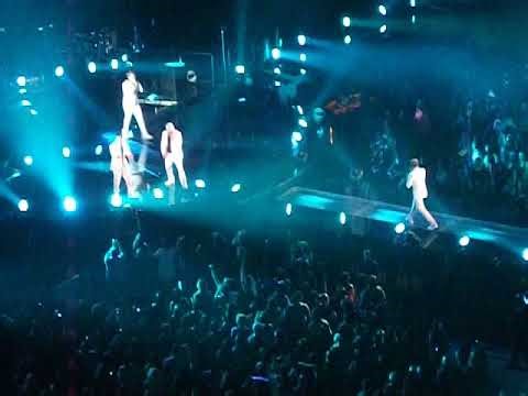 NKOTBSB LIVE Drowning