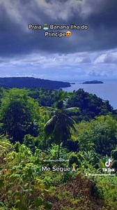 Praia 🏝️ Banana Ilha do Príncipe😍 Depois 6 anos fui dar um mergulho no mar🇸🇹❤️ | Azome Pinto