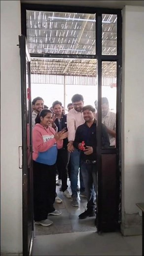 New Library Open for Engineers Academy Students 😍📘 First Look & Reaction 🎬 EA की नई Library Tour