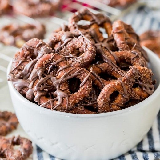 Candied Pretzels