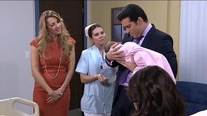 54M views · 563K reactions | Rómulo enloquece al enterarse que Olga tuvo una niña, provocando que ella también la rechace, así que Mercedes le pide ayuda a Refugio para que la convenza de aceptar a su hija. Mira #CoronaDeLágrimas a través de Blimtv  https://blim.onelink.me/Cs9x/fboopcorona | tlnovelas | Facebook