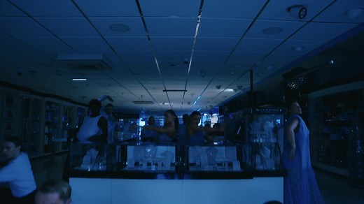 523 reactions · 22 shares | Timeless gifts, crafted in Ireland and wrapped with love. Because when they see the blue box, they know it’s something truly special. | Newbridge Silverware | Facebook