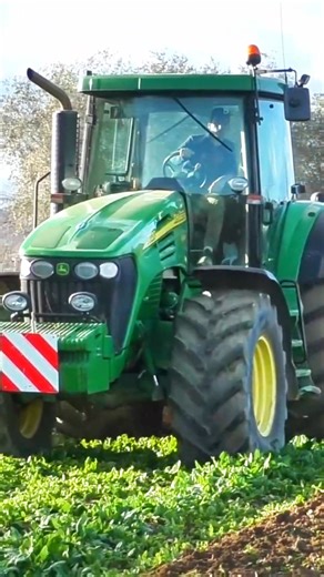 76K views · 1K reactions | Nothing have to say for this powerful tractor | Big Machines | Facebook