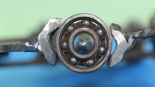 How to make a bearing puller at home