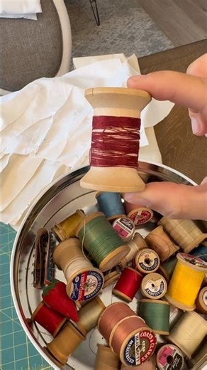 Sewing with Vintage Threads! 🧵