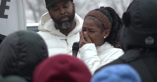 Rally held in support of Virginia runner charged with assault in viral baton incident