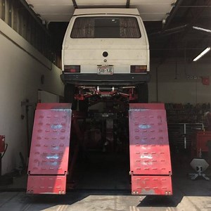 34 reactions · 7 comments | #syncro at the best alignment shop in the he area #syncropanel #vanagon #vanlife #vanagonlife #panelvan #threeknobs #radfloshocks #bms #burleymotorsports @burleymotorsports we love your stuff. | Transporter Werks | Facebook