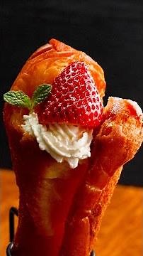 【おやつは食パンで作って節約しよ！！】家で作っても満足できる！人気おやつ&スイーツレシピ3選 / Bread Sweets Recipes #shorts