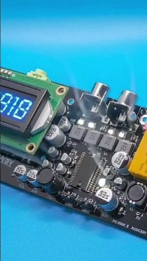 LCD Circuit Magic! 😲 Small Board, Big Power 💡 #Shorts