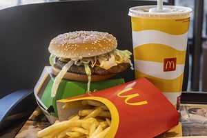 Burger King vs McDonalds - die Fast-Food-Giganten im Vergleich