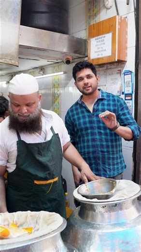 Old Delhi ki authentic Muqeem Biryani