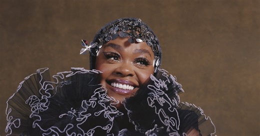 Jill Scott reveals her first album in 11 years, thanks fans for their patience