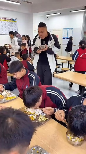 This Teacher Shocked Everyone With His Gift😱 #Milestailsy #Amazingfacts | Amazingfacts