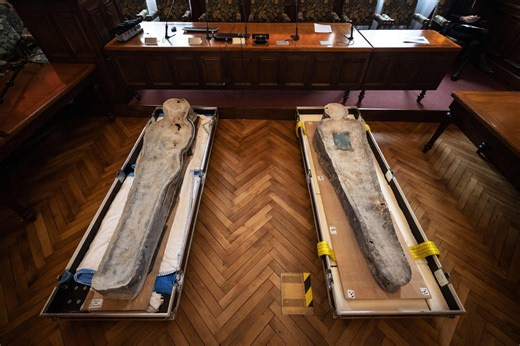 Archaeologists Crack 460-Year-Old Notre-Dame Lead Coffin Mystery