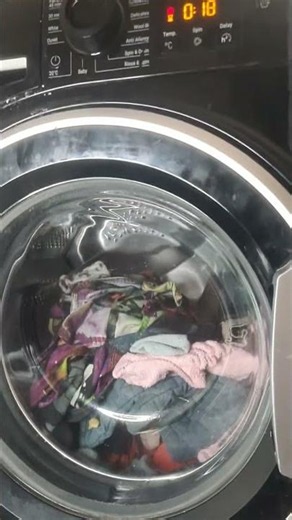 Hotpoint NSWR843C Mixed 40'c Rapid Option Full-Cycle