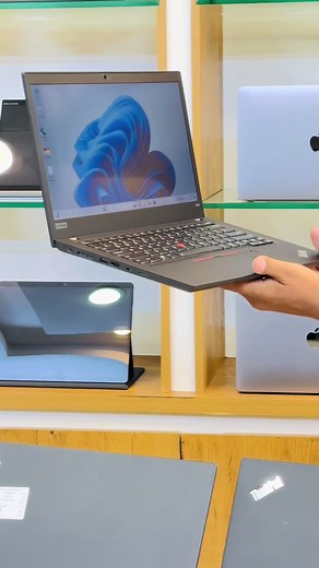 Lenovo ThinkPad T490 с возможностью сенсорного экрана