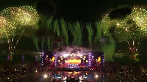 Atlantis The Palm Dubai New Year celebration! More photos of the New Year Fireworks here - https://dubaiofw.com/dubai-new-year-fireworks-pictures/ | Dubai OFW