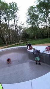 Liner installation | POOL AND SPA DEPOT