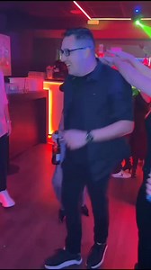 3.1K views · 147 reactions | Privé Party La Fira Villarroel 70s 80s 90s   Entrada + 2 Copas 18€ ️ Sábado 22 de Noviembre de 18h a 22:30h  C/ Villarroel, 216 - Barcelona #musica70 #musica80 #musica90 #70s #80s #90s #barcelona #bcn #tardeo #fiesta70s #fiesta80s #fiesta90s #longplay80 #rafaquintero #dj #deejay #vintage #retro | Long Play 80 | Facebook