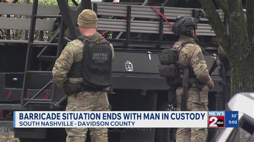 Barricade situation ends with 1 in custody in South Nashville