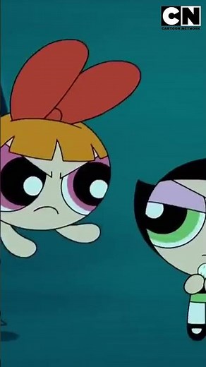 LA LOCURA EN EL CAMPO DE MINIGOLF | LAS CHICAS SUPERPODEROSAS