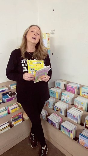 Please don’t pay full price for these level reader books! We offer them 2 for $1.25 every 👏🏼 single 👏🏼 day!!! Come see us today!! 📚📚📚Thedollarbookswap.com1723 Webster St. Dayton, Oh 45404 M-Th: 10a-3pFri-Sat: 10a-6p #dollarbookswap #discoverdayton #discoverohio #ohio #booktok #fyp #foryou #booklover #books #bookblogger #bookcommunity #reading #bookish #bookrecommendations #bookrecs #937 #daytonohio #booktokfyp #comeseeus #familybusiness #smallbusiness #smut #smuttokfyp #romance #thriller 