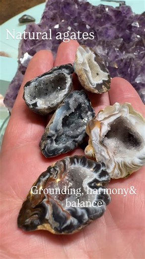 I’m in love with these natural agate geodes that just came in! Agates are known as a stone of harmony. This crystal can also help enhance healing. Being a good grounding stone agates are also excellent protective energy stone for children . . #agate #agategeode #naturalagate #healingcrystal #yeg #stonyplain | Magic Happens Metaphysical