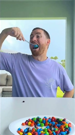 Candy Sharing Turned Into a Funny Fight 😲😱~mini wood toy/hand craft skills/wood working arts~#shorts