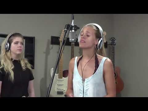 FOXES & FOSSILS 'HARVEST MOON'