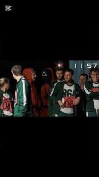 Passing glass bridge in squid game