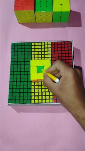 Making Mali 🇲🇱 Flag Using Rubik's Cube